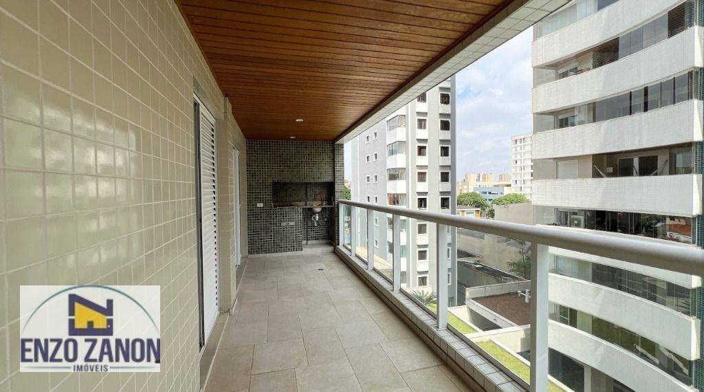 Apartamento para alugar com 3 quartos, 110m² - Foto 1