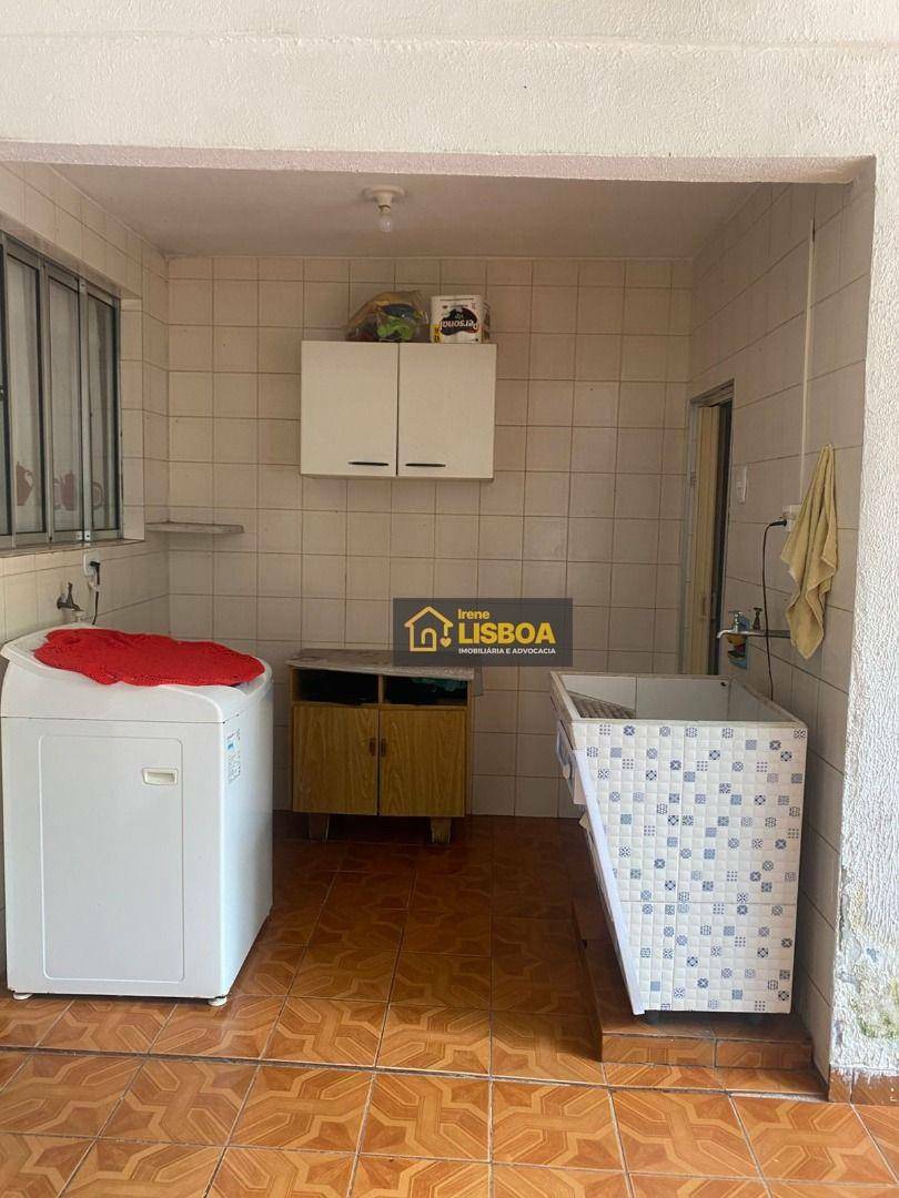 Casa à venda com 3 quartos, 200m² - Foto 10