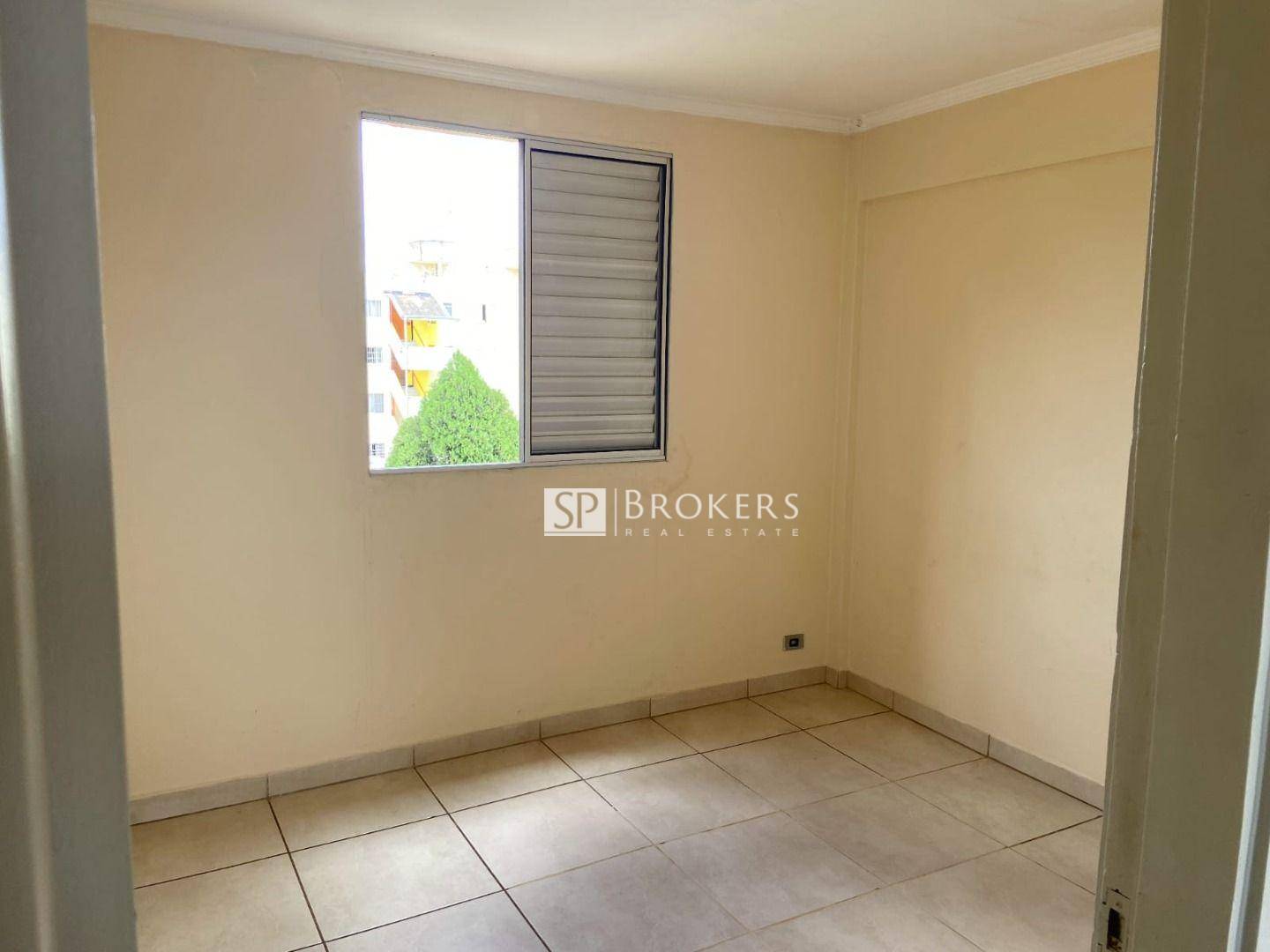 Apartamento à venda com 2 quartos, 44m² - Foto 4