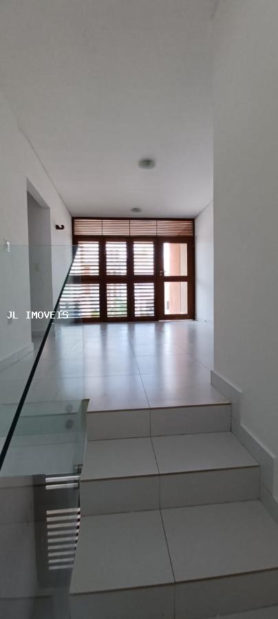 Casa à venda com 3 quartos, 340m² - Foto 14