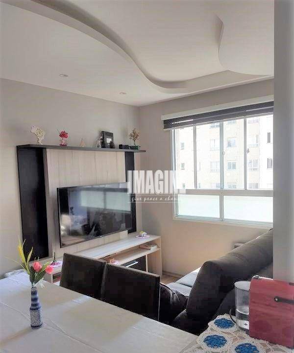 Apartamento à venda com 2 quartos, 46m² - Foto 1