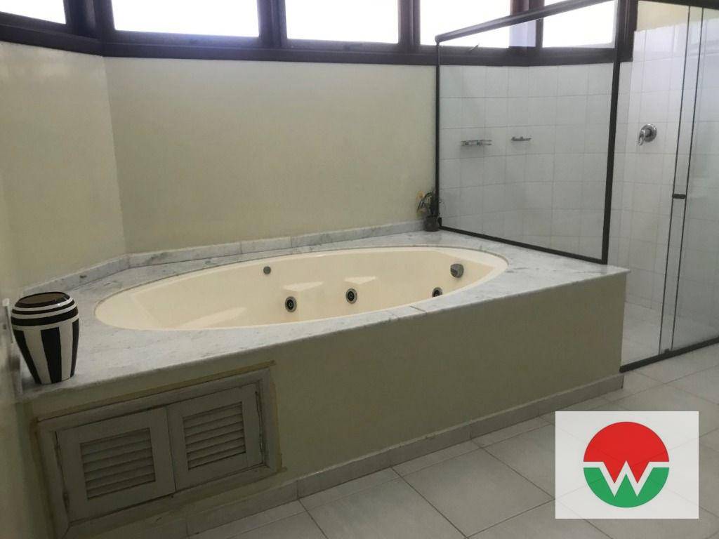 Casa de Condomínio à venda e aluguel com 6 quartos, 650m² - Foto 21