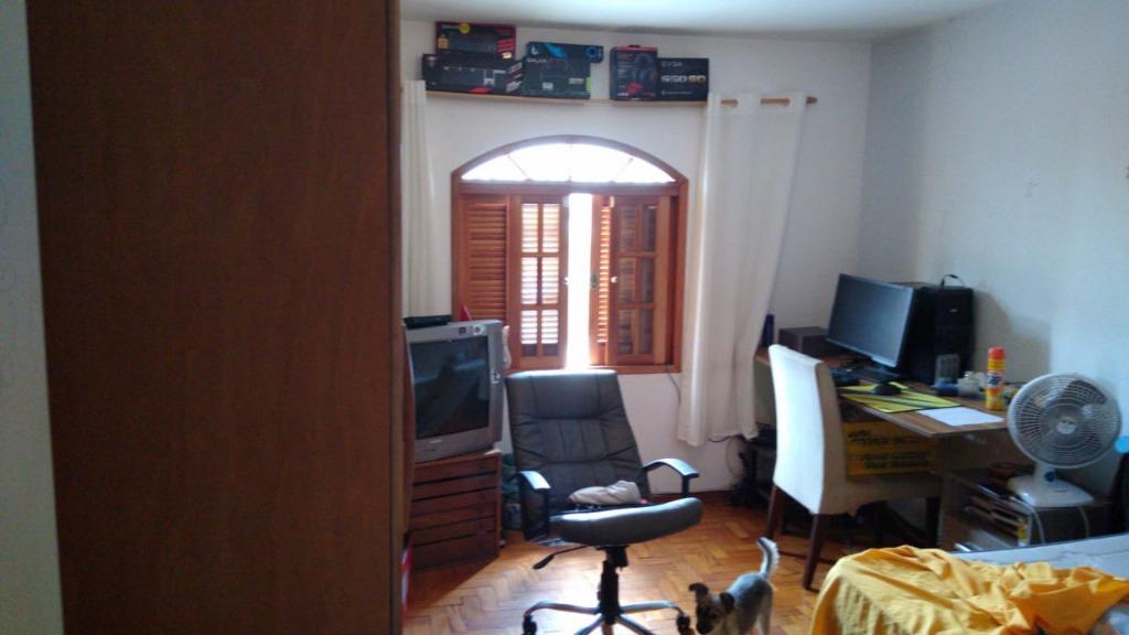 Sobrado à venda com 3 quartos, 200m² - Foto 17