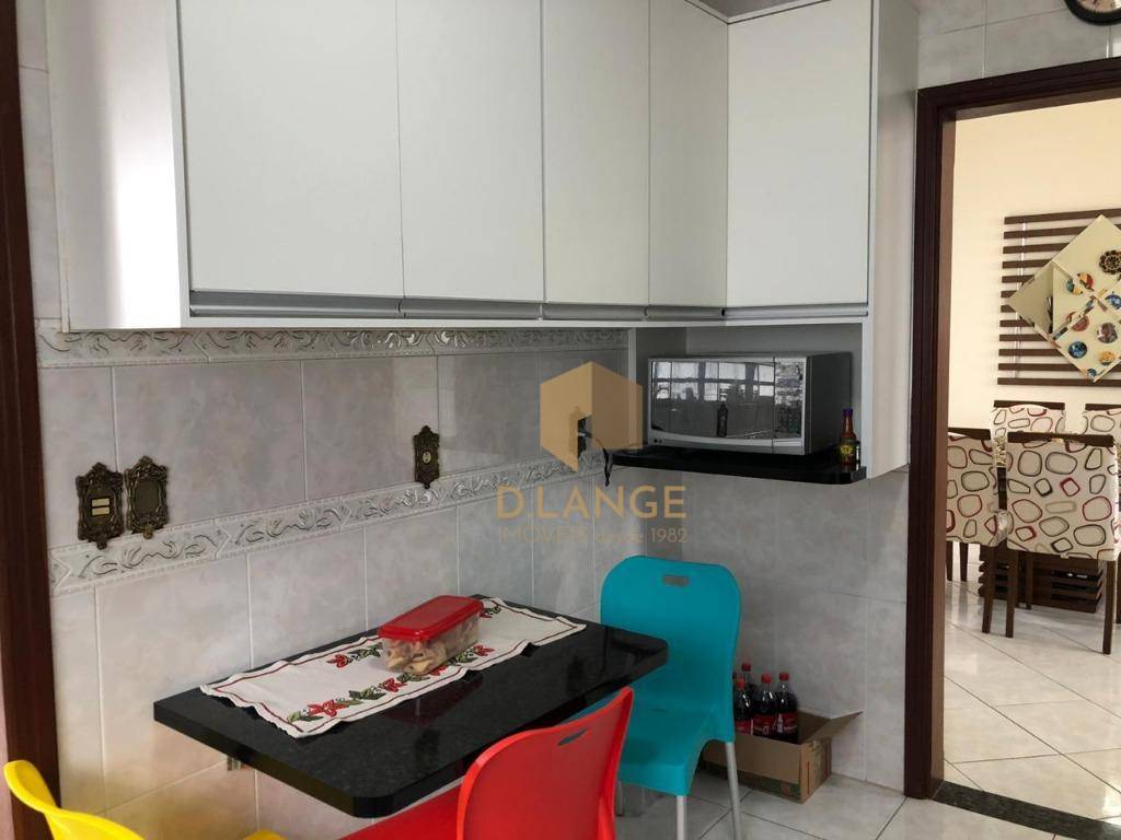 Casa à venda com 3 quartos, 182m² - Foto 13