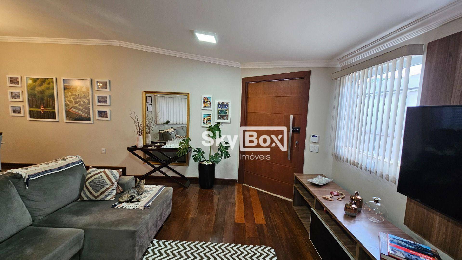 Casa à venda com 3 quartos, 241m² - Foto 5