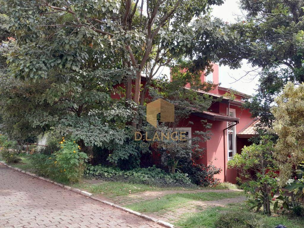 Casa de Condomínio à venda com 4 quartos, 239m² - Foto 2