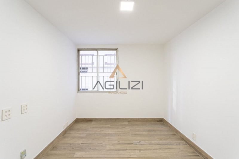 Apartamento à venda com 2 quartos, 58m² - Foto 10