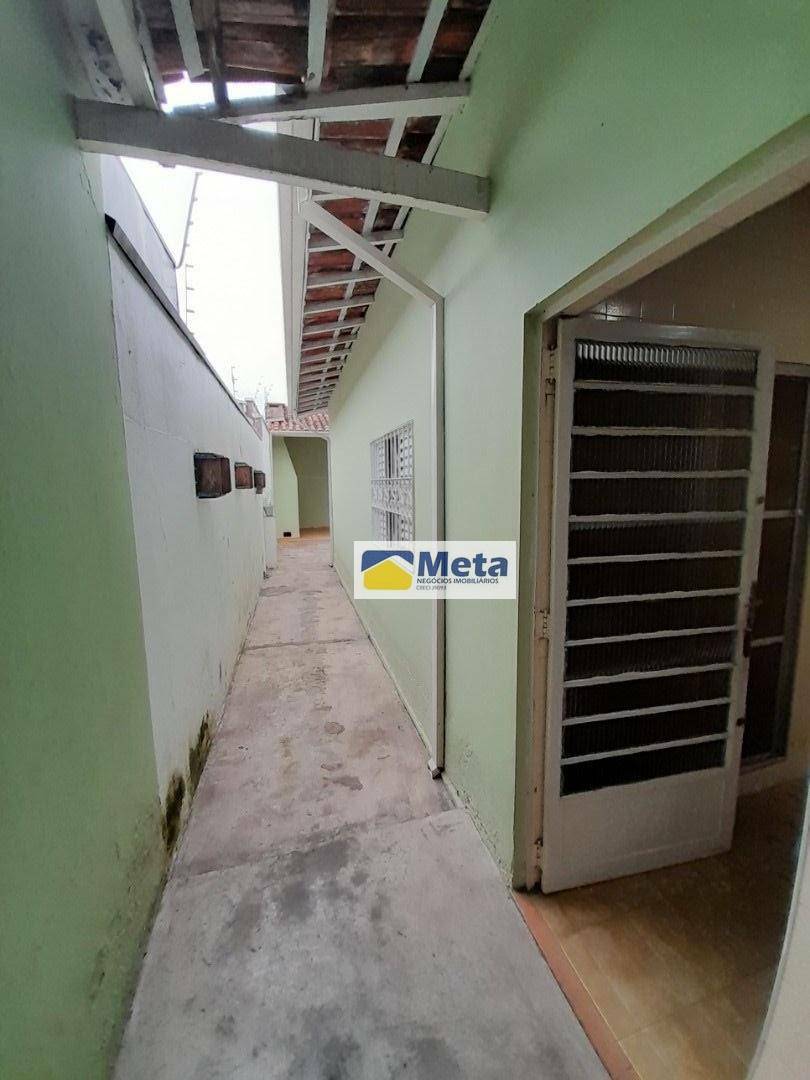 Casa à venda com 3 quartos, 250M2 - Foto 15