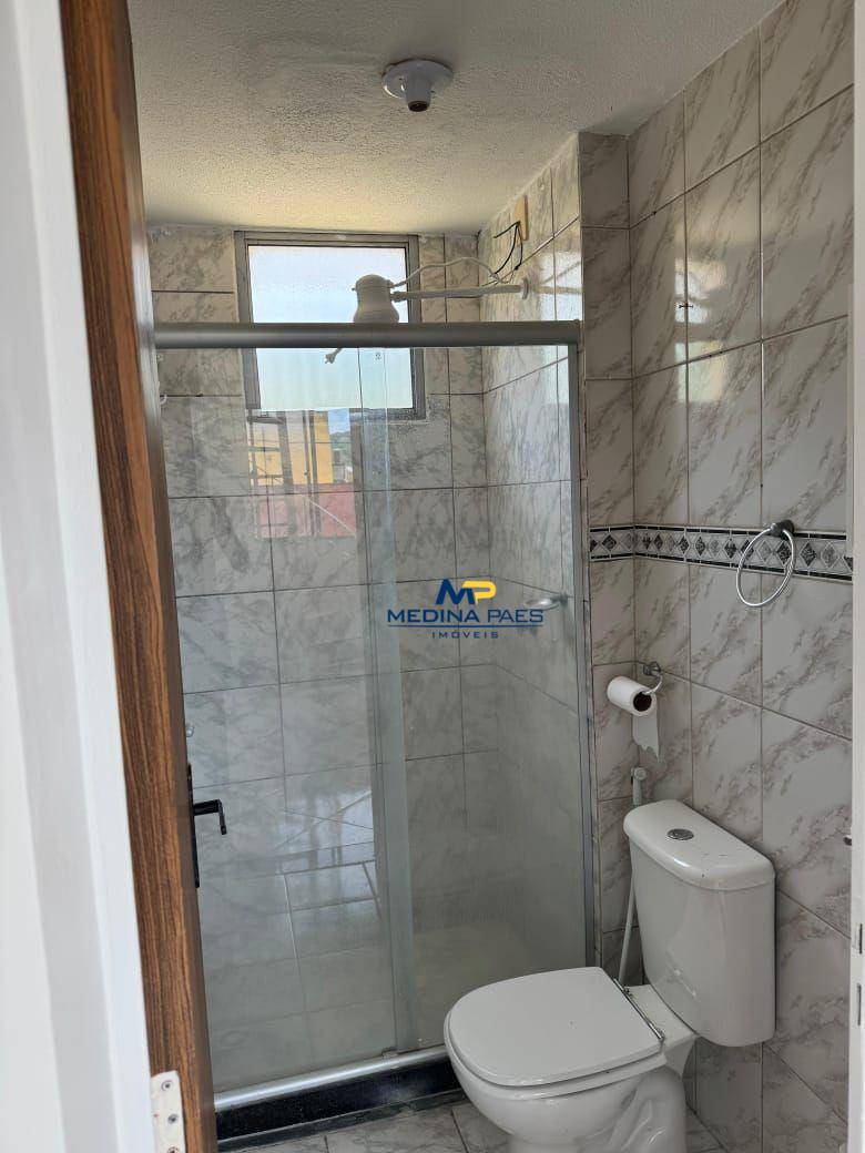 Apartamento à venda com 3 quartos, 70m² - Foto 4