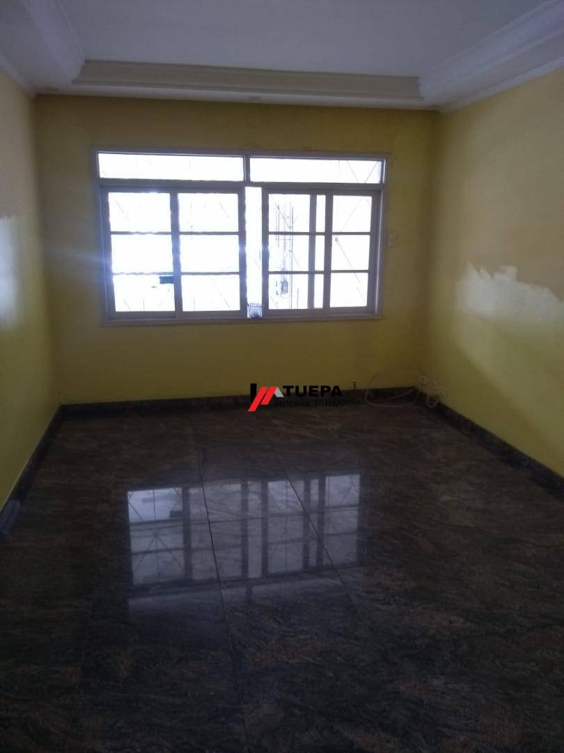 Sobrado à venda com 3 quartos, 151m² - Foto 1