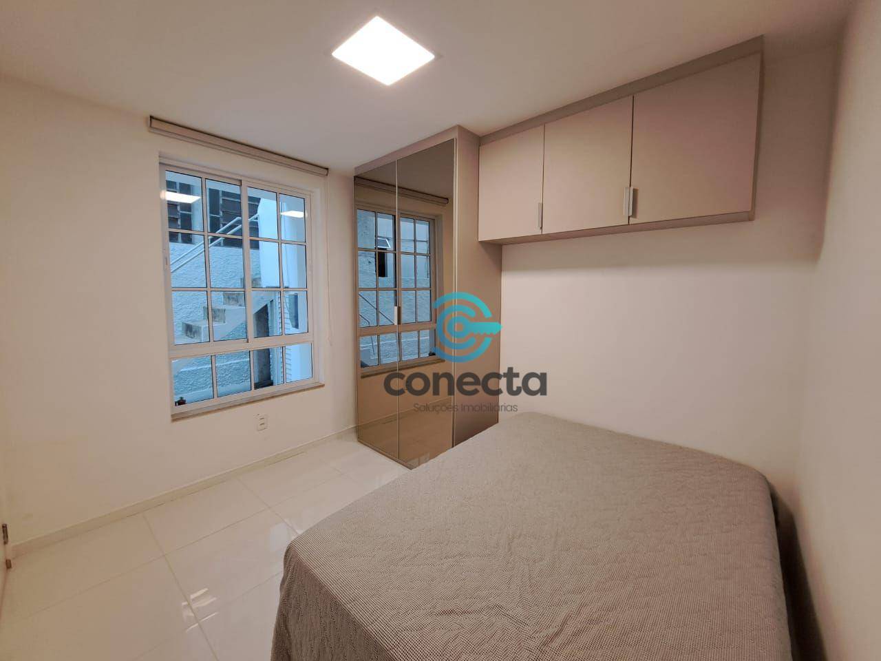 Casa à venda com 2 quartos, 65m² - Foto 5