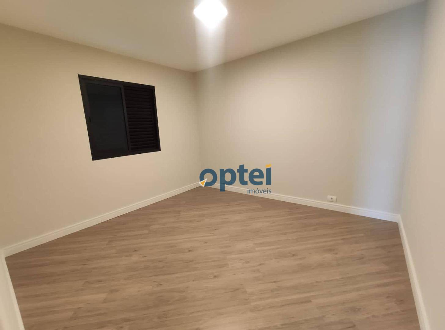 Apartamento à venda com 3 quartos, 107m² - Foto 13