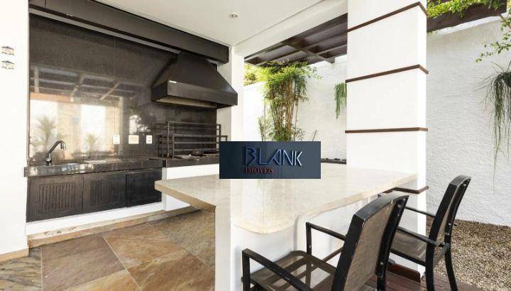 Casa para alugar com 4 quartos, 575m² - Foto 15