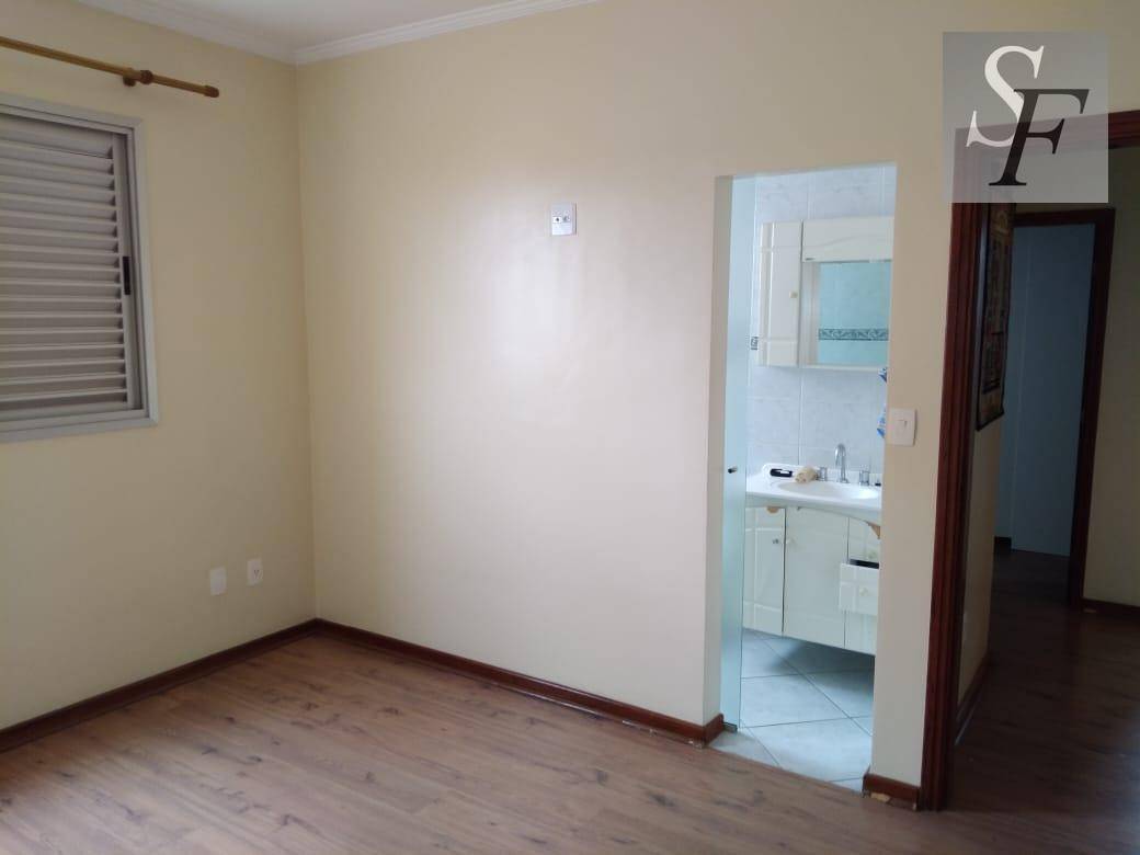 Apartamento à venda com 3 quartos, 99m² - Foto 10