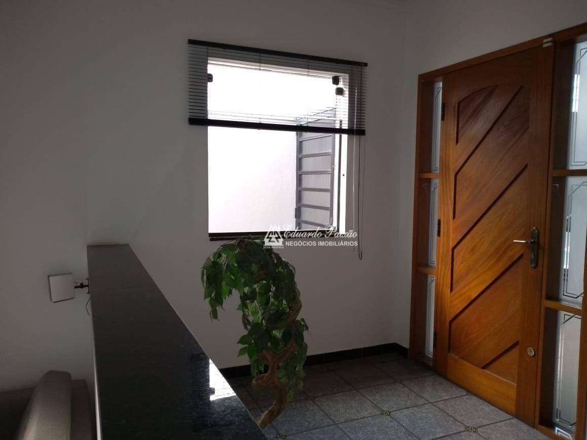 Casa à venda com 3 quartos, 305m² - Foto 6