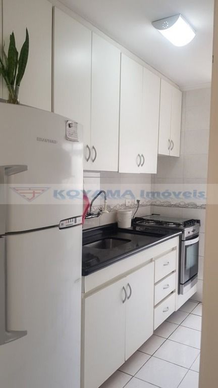 Apartamento à venda com 2 quartos, 63m² - Foto 32