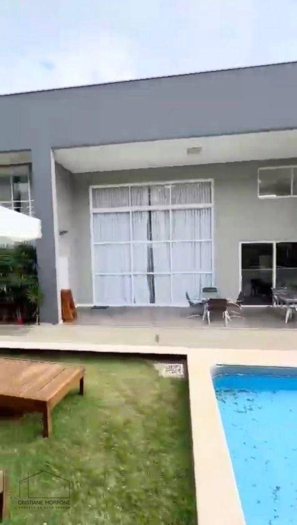 Casa de Condomínio à venda com 4 quartos, 389m² - Foto 3