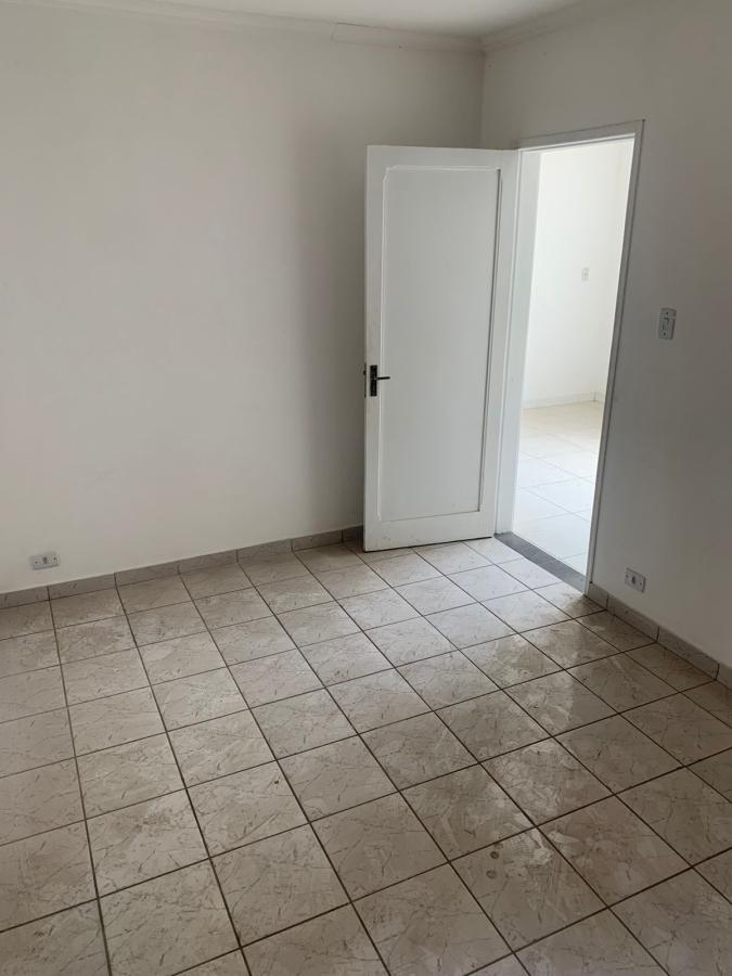 Casa à venda com 3 quartos, 200m² - Foto 18