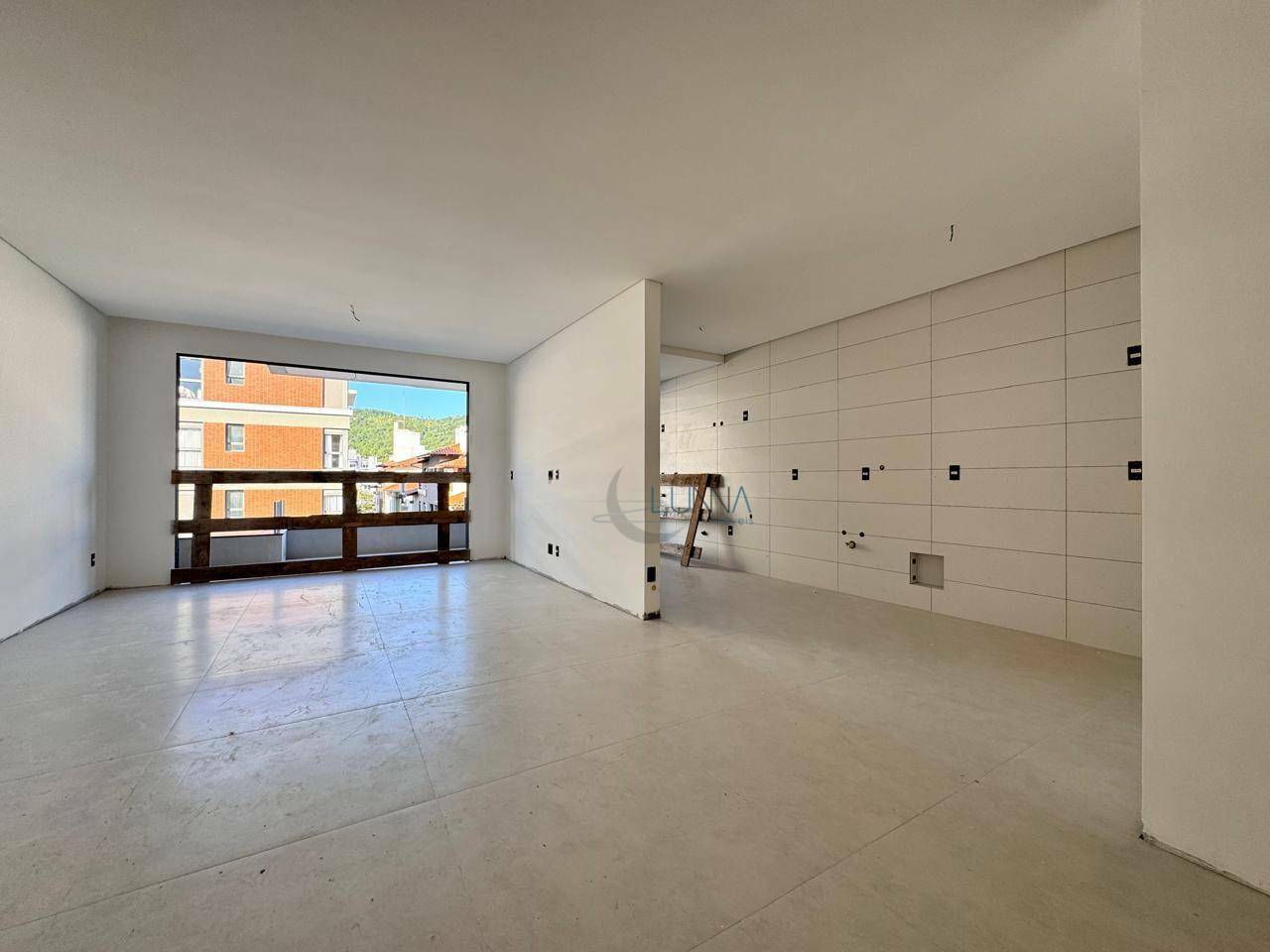 Apartamento à venda com 3 quartos, 122m² - Foto 6