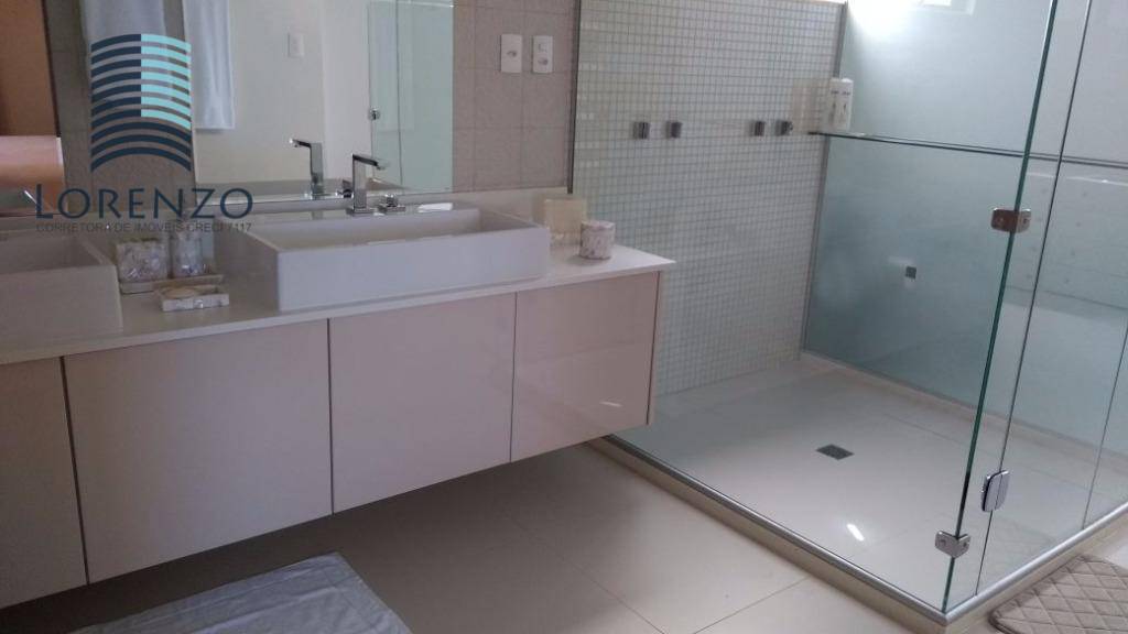 Casa de Condomínio à venda com 3 quartos, 600m² - Foto 17