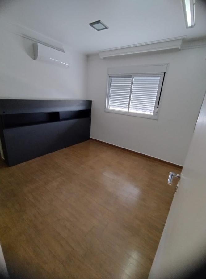 Apartamento à venda com 3 quartos, 110m² - Foto 6