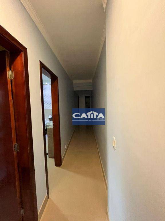 Sobrado à venda com 4 quartos, 350m² - Foto 44