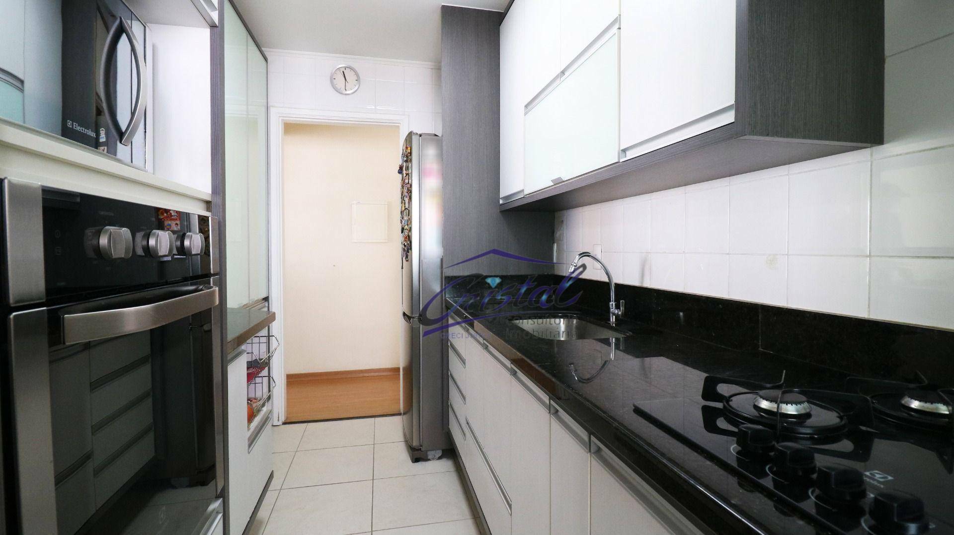 Apartamento à venda com 3 quartos, 75m² - Foto 20