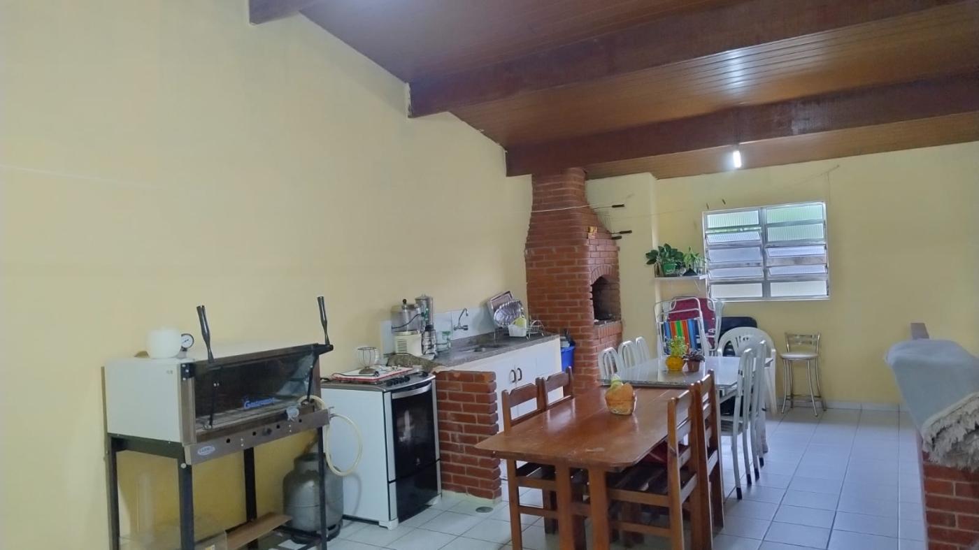 Casa à venda com 3 quartos, 200m² - Foto 22