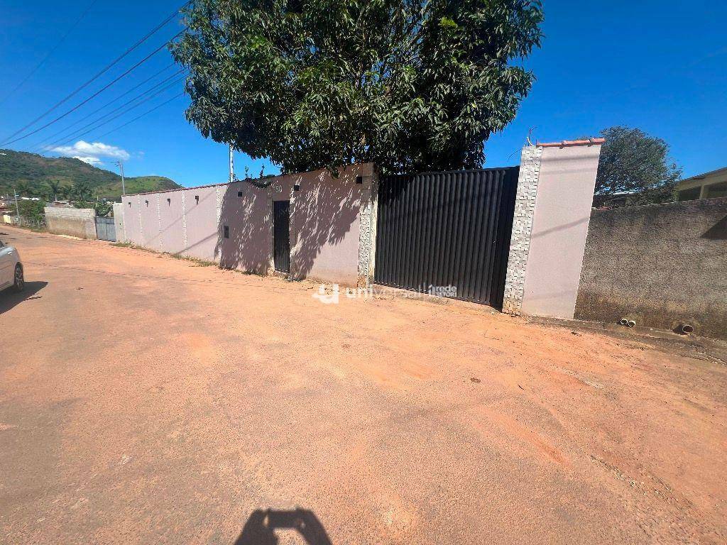 Chácara à venda com 2 quartos, 260m² - Foto 3
