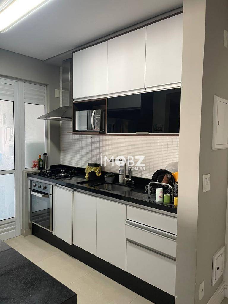 Apartamento à venda com 3 quartos, 84m² - Foto 6