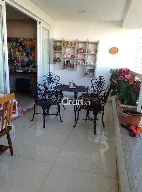 Apartamento à venda com 3 quartos, 135m² - Foto 3