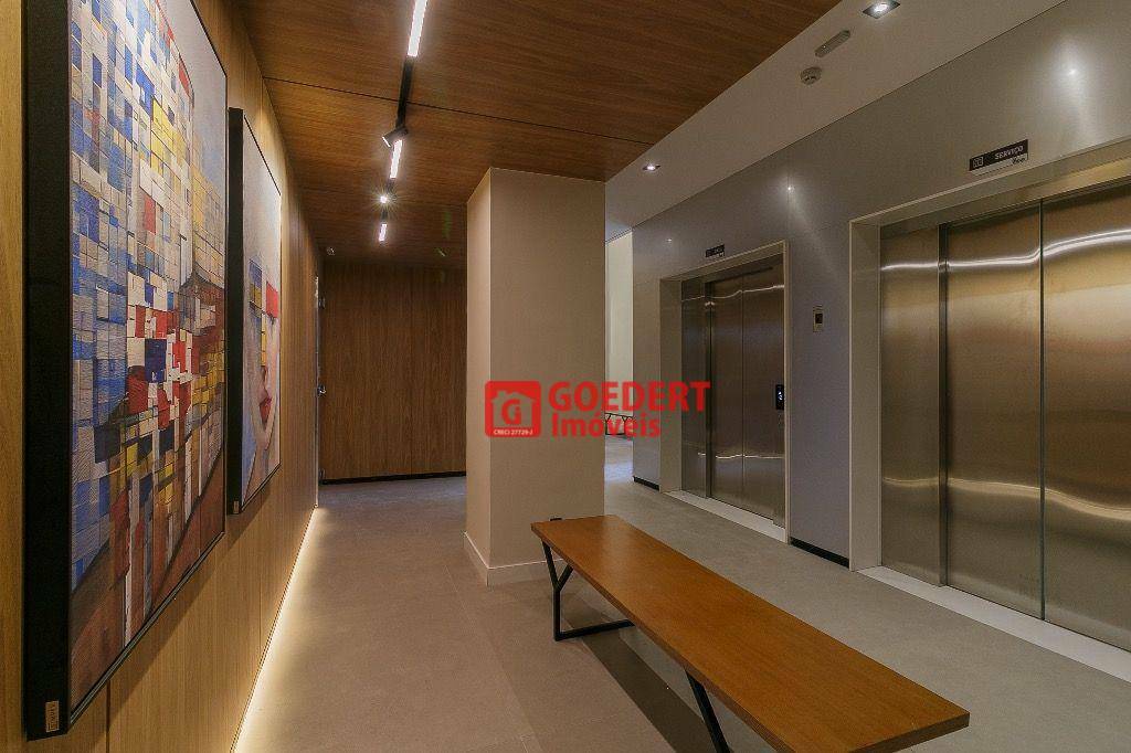 Apartamento à venda com 2 quartos, 69m² - Foto 24