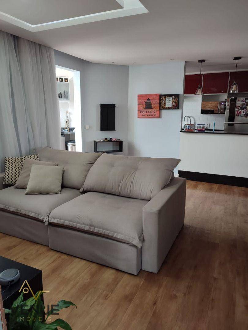 Apartamento à venda com 2 quartos, 65m² - Foto 7