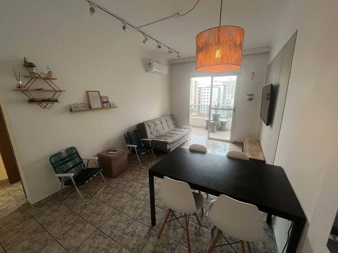 Apartamento à venda com 2 quartos, 65m² - Foto 1