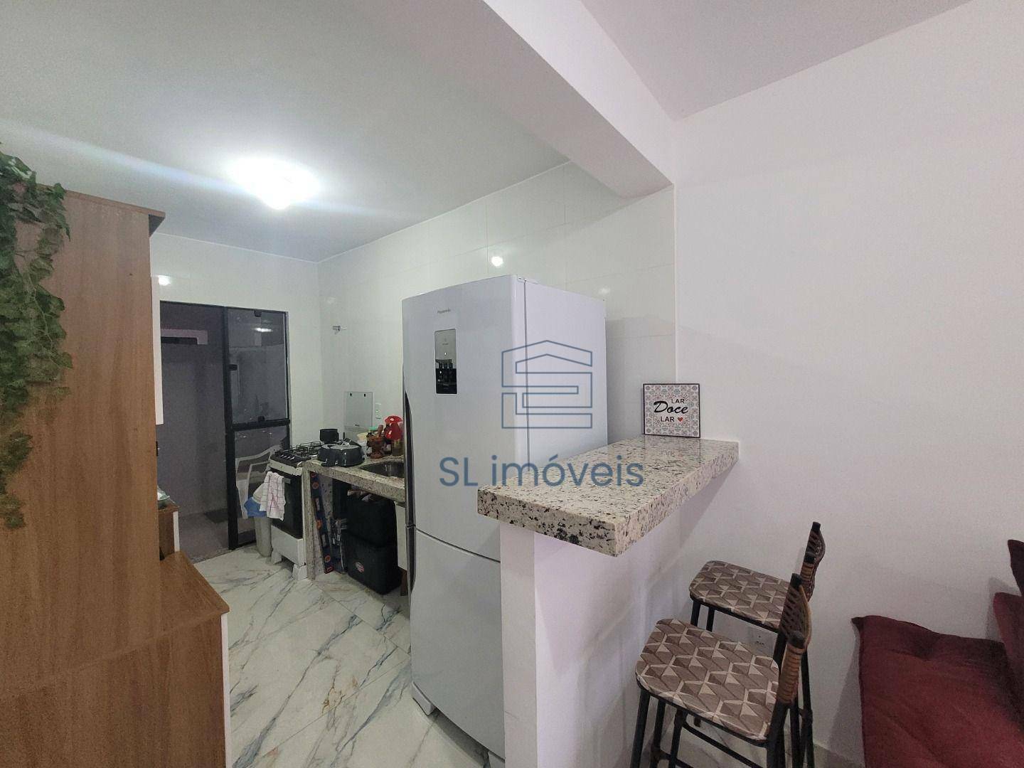 Casa à venda com 2 quartos, 50m² - Foto 8