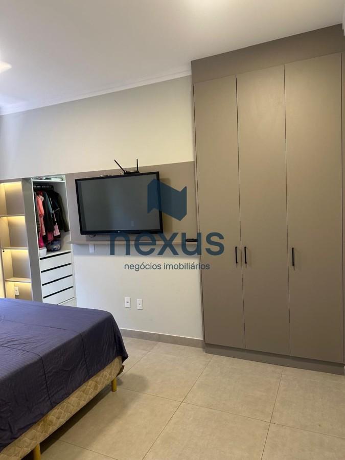 Casa à venda com 3 quartos, 250m² - Foto 16