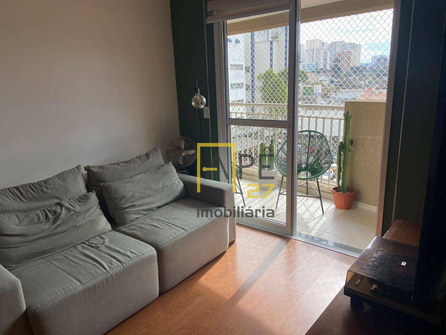 Apartamento à venda com 3 quartos, 90m² - Foto 8