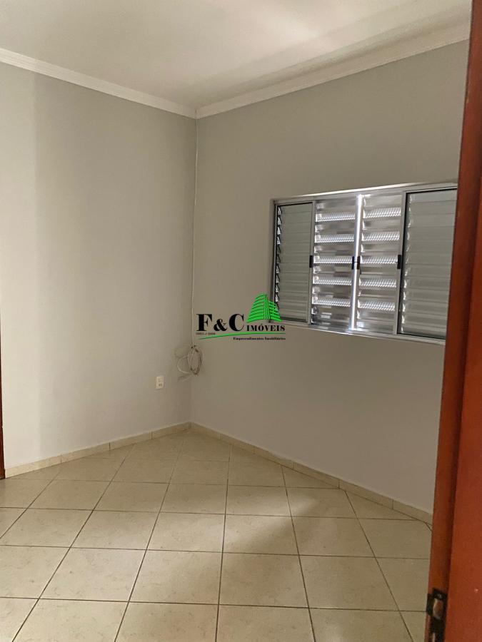 Casa à venda com 2 quartos, 168m² - Foto 11