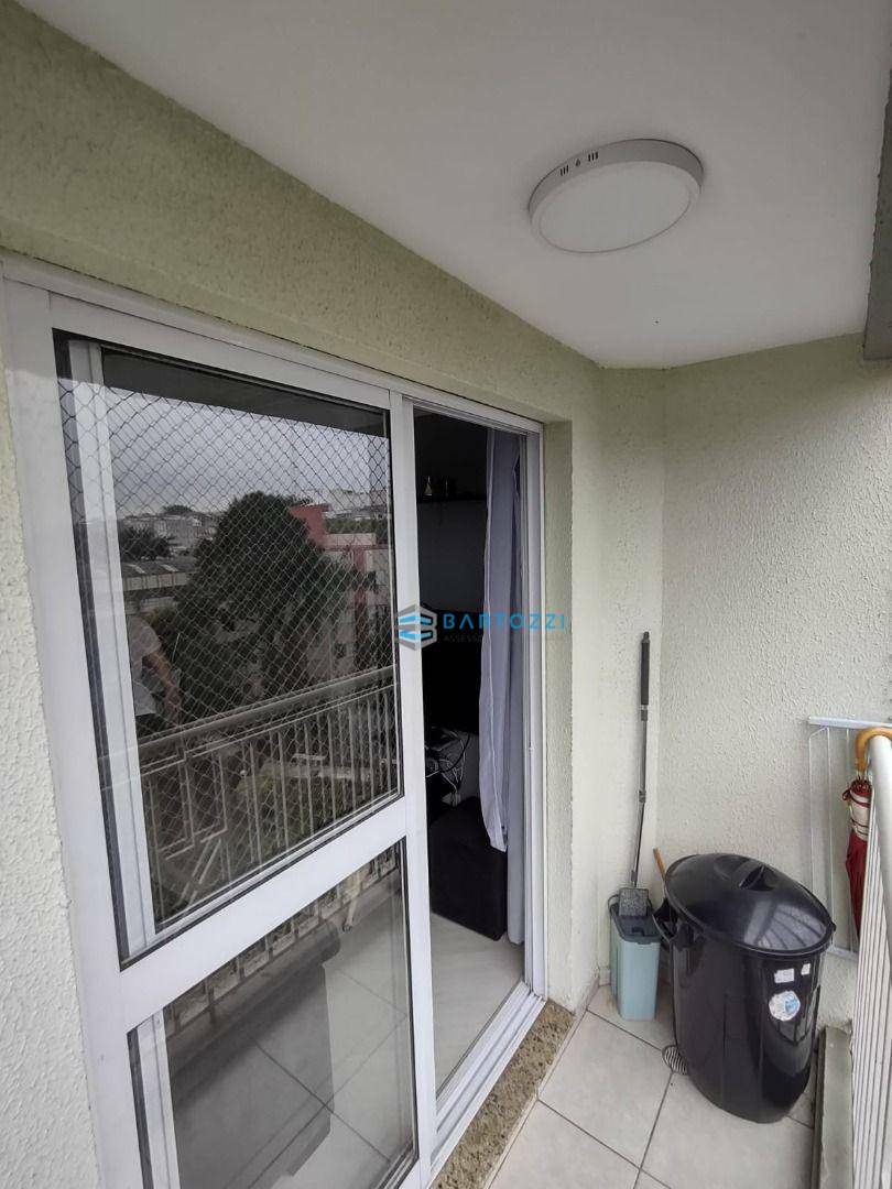 Apartamento à venda com 2 quartos, 50m² - Foto 16