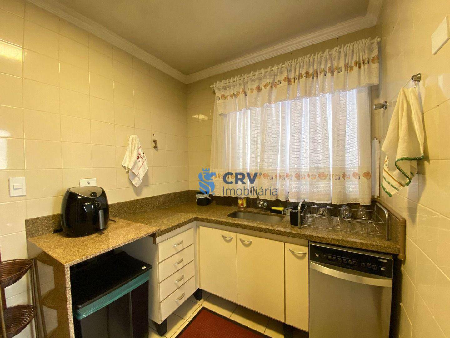 Apartamento à venda com 3 quartos, 171m² - Foto 13