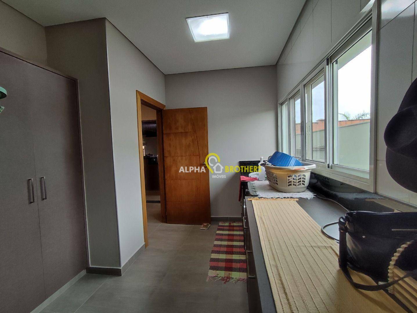 Casa de Condomínio à venda com 4 quartos, 300m² - Foto 13