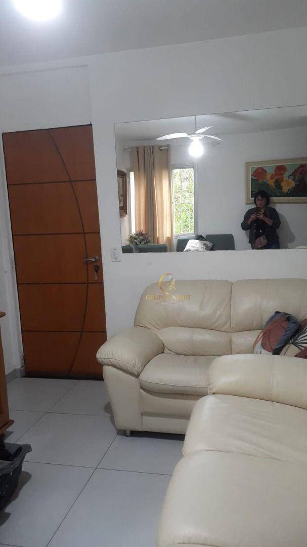 Apartamento à venda com 2 quartos, 40m² - Foto 8