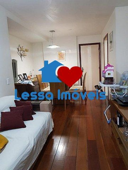 Apartamento à venda com 2 quartos, 75m² - Foto 8