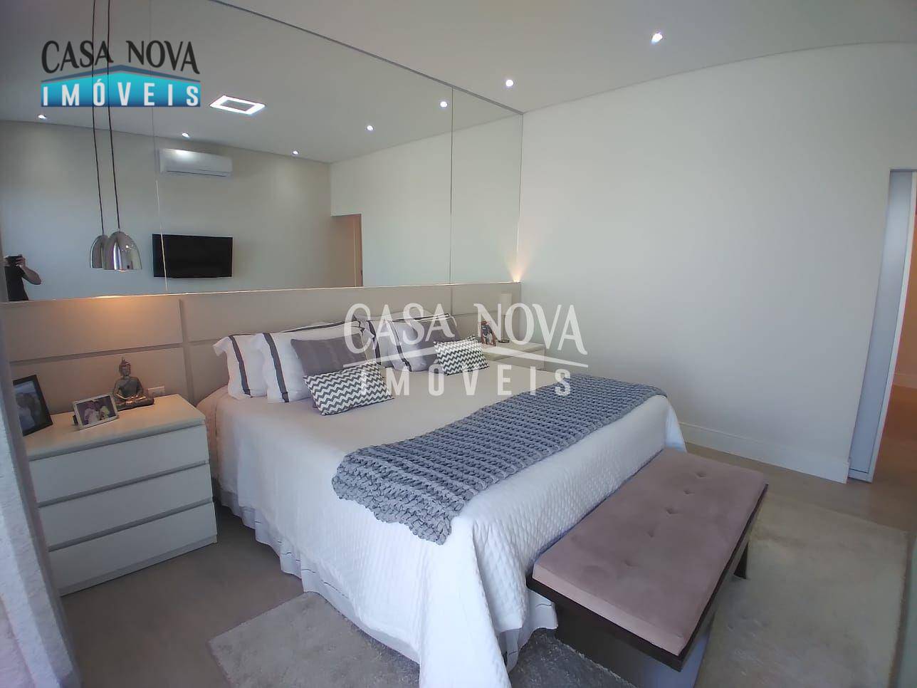 Casa de Condomínio à venda com 3 quartos, 376m² - Foto 44