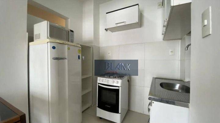 Apartamento para alugar com 1 quarto, 57m² - Foto 25