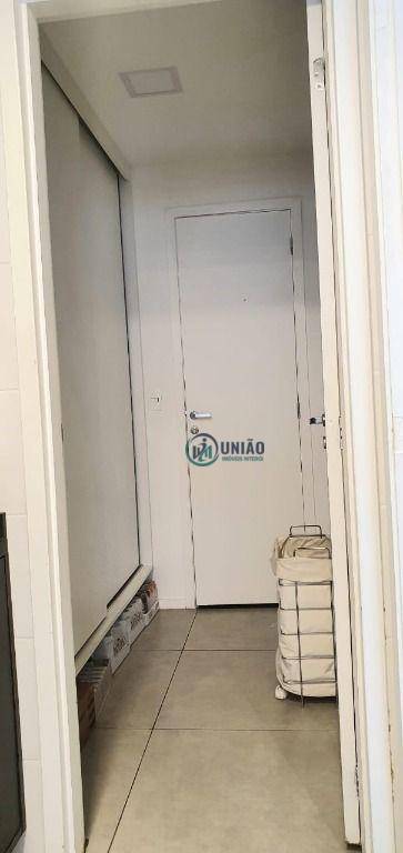 Apartamento à venda com 3 quartos, 117m² - Foto 18