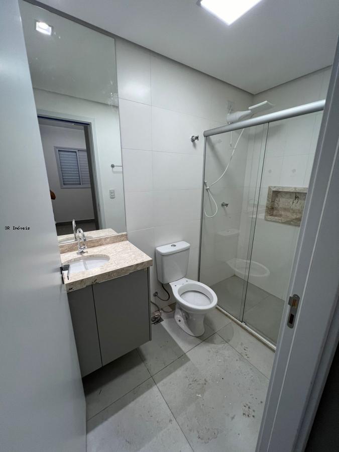 Apartamento para alugar com 1 quarto, 42m² - Foto 11