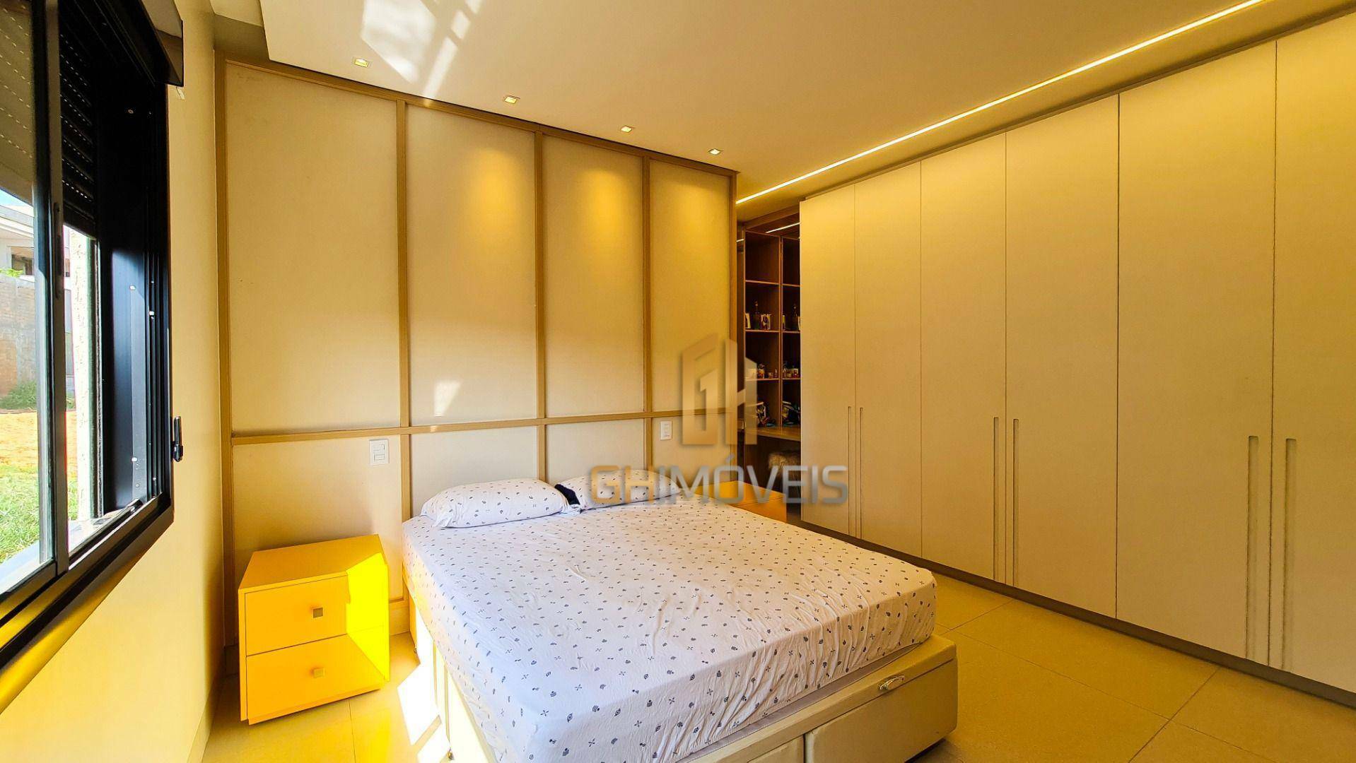 Sobrado à venda com 4 quartos, 414m² - Foto 66