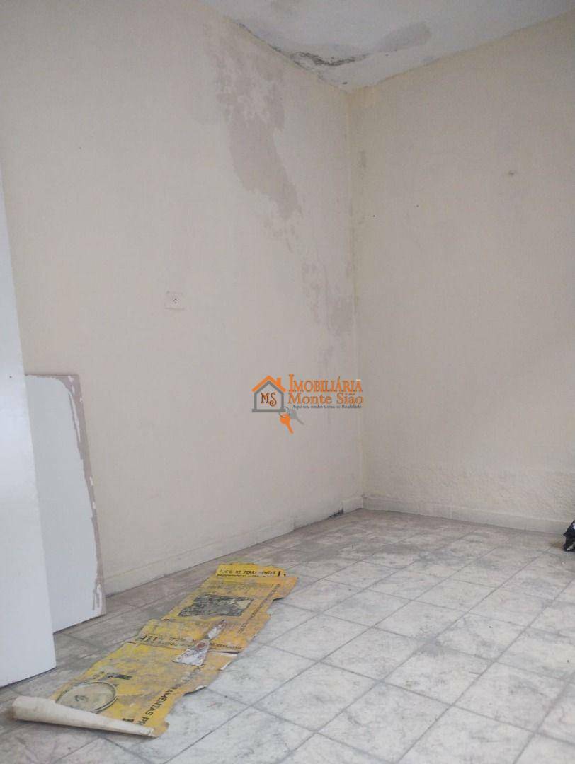 Sobrado à venda com 6 quartos, 300m² - Foto 18