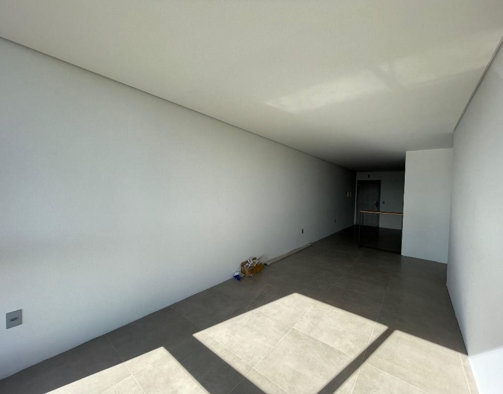 Apartamento à venda com 2 quartos, 71m² - Foto 18